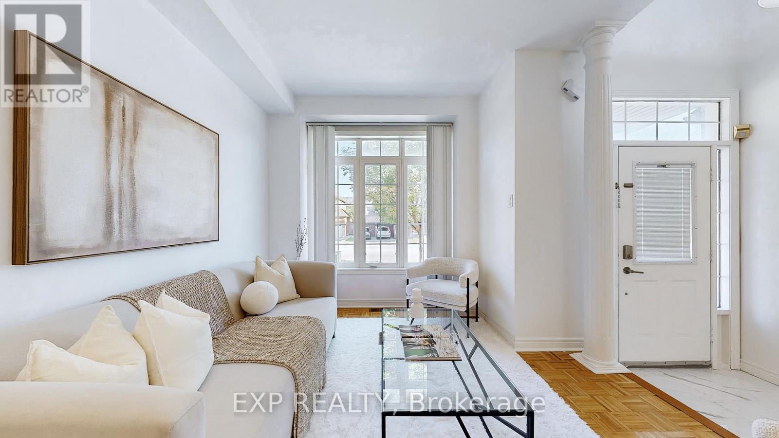 19 La Rocca Avenue, Vaughan, Ontario  L4H 2B6 - Photo 2 - N12502354