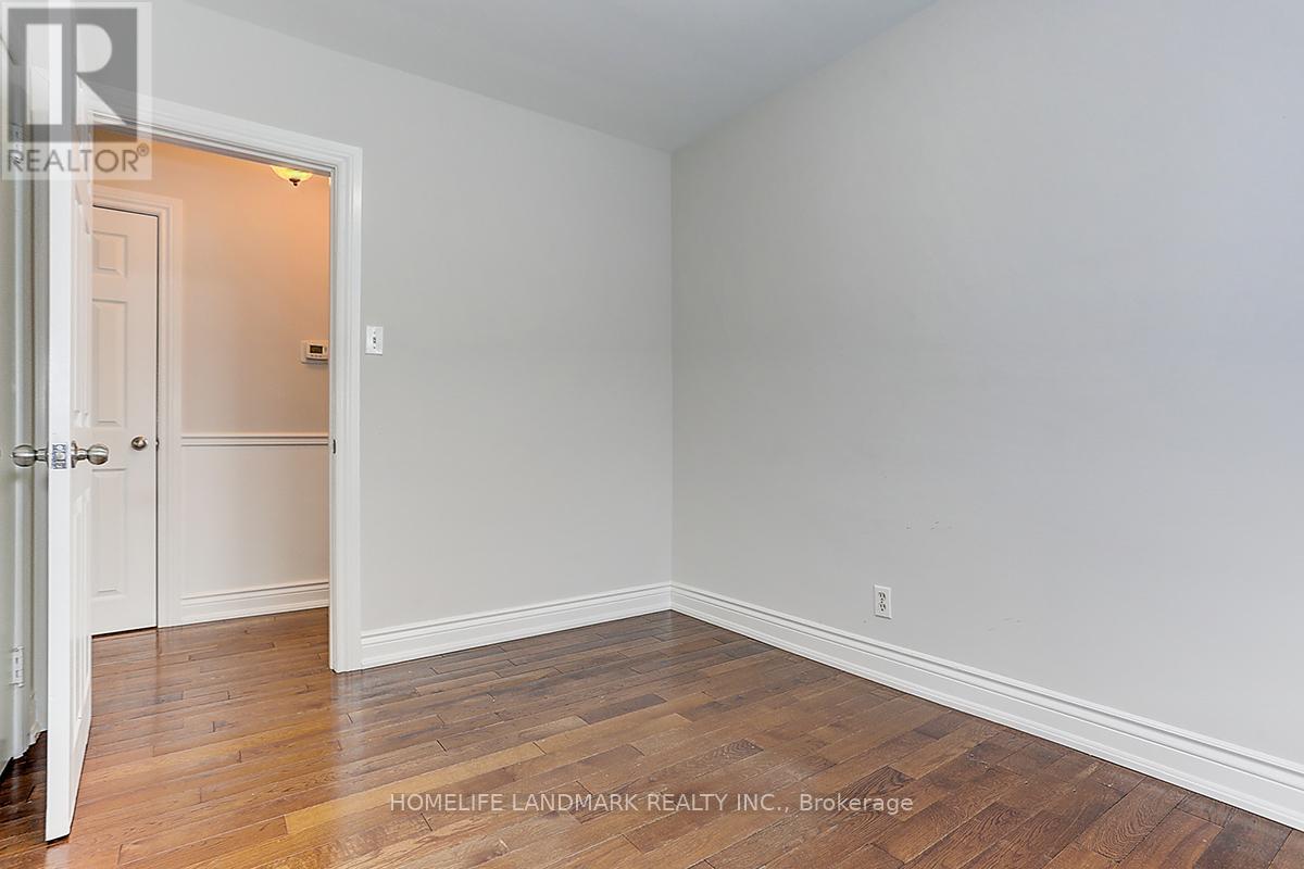 29 Windridge Drive, Markham, Ontario  L3P 1T7 - Photo 13 - N12502362