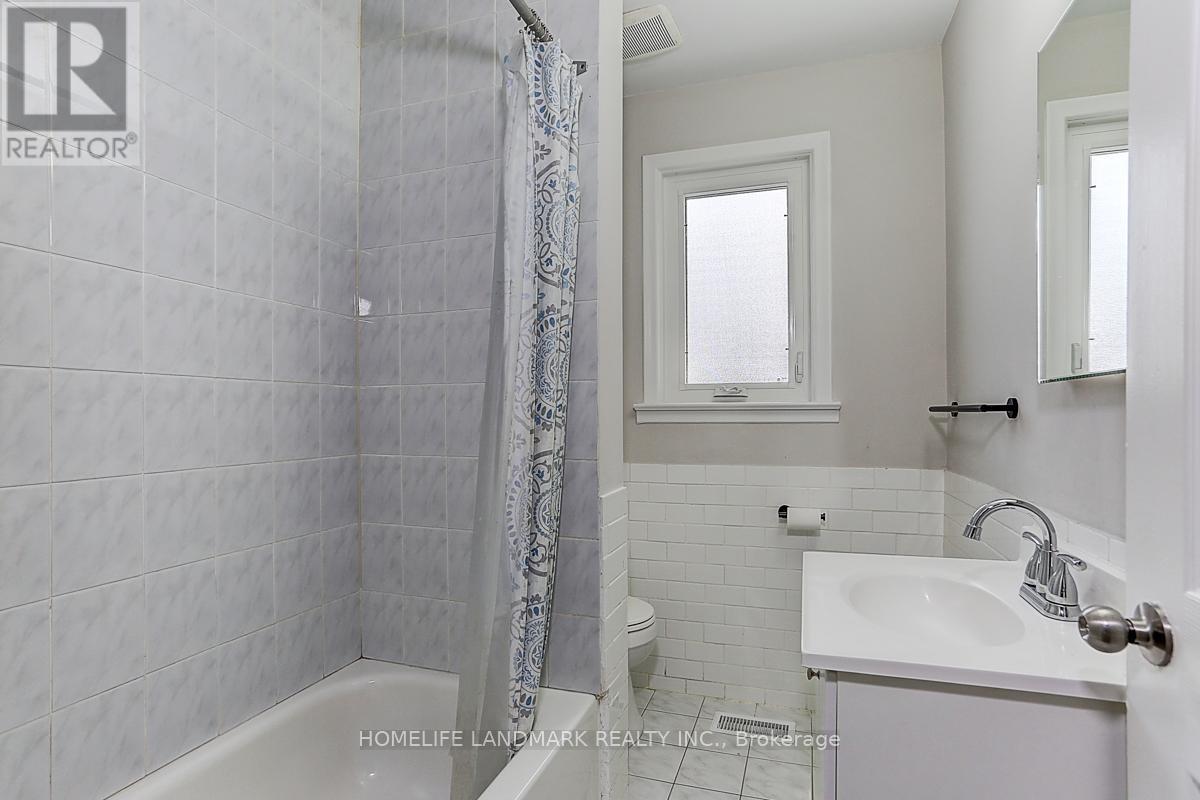 29 Windridge Drive, Markham, Ontario  L3P 1T7 - Photo 16 - N12502362