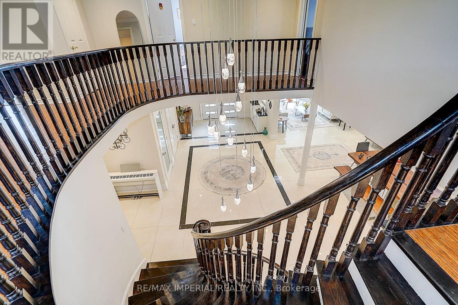 50 Kings Cross Avenue, Richmond Hill, Ontario  L4B 2S9 - Photo 22 - N12502408