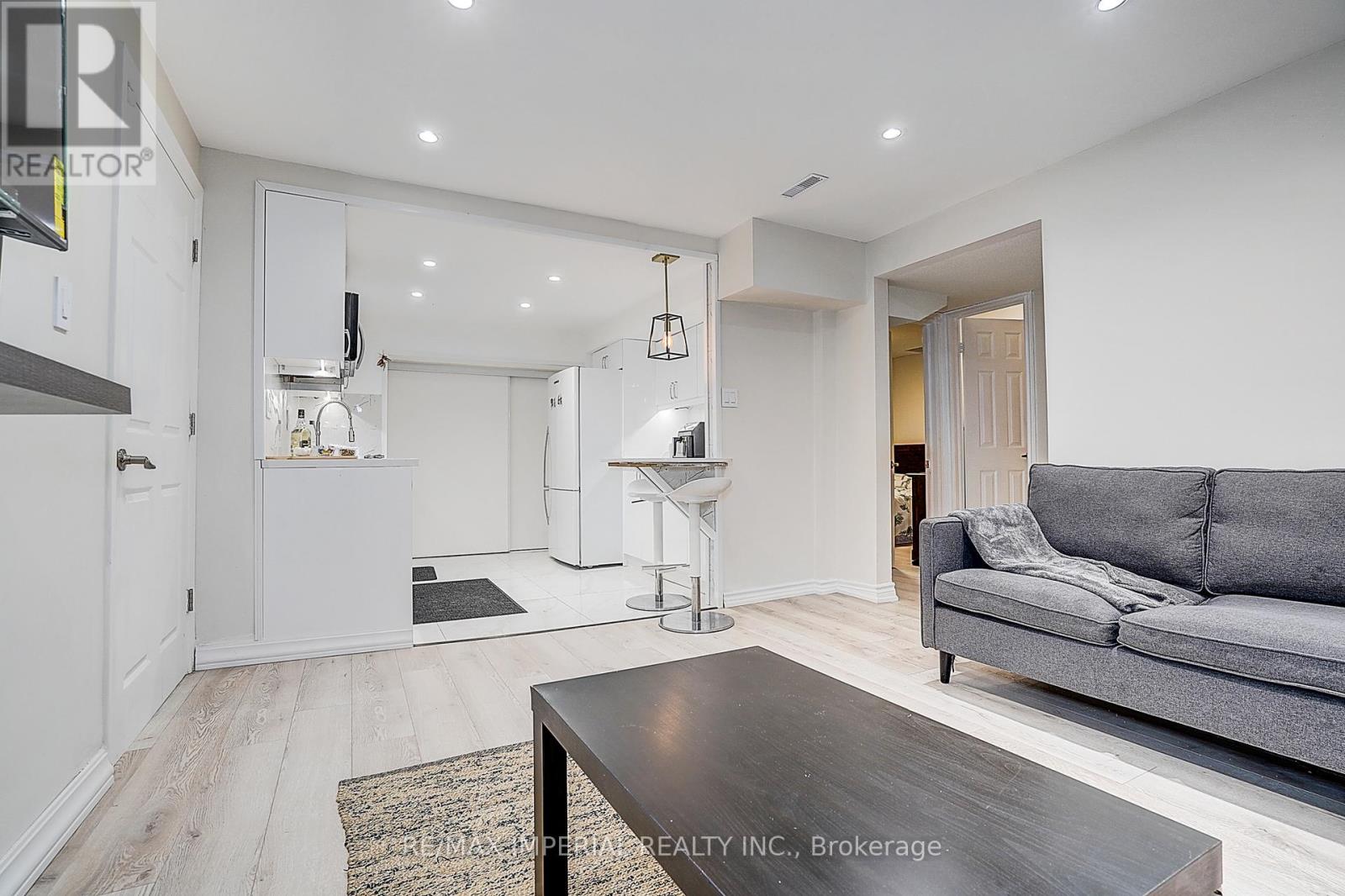 50 Kings Cross Avenue, Richmond Hill, Ontario  L4B 2S9 - Photo 30 - N12502408