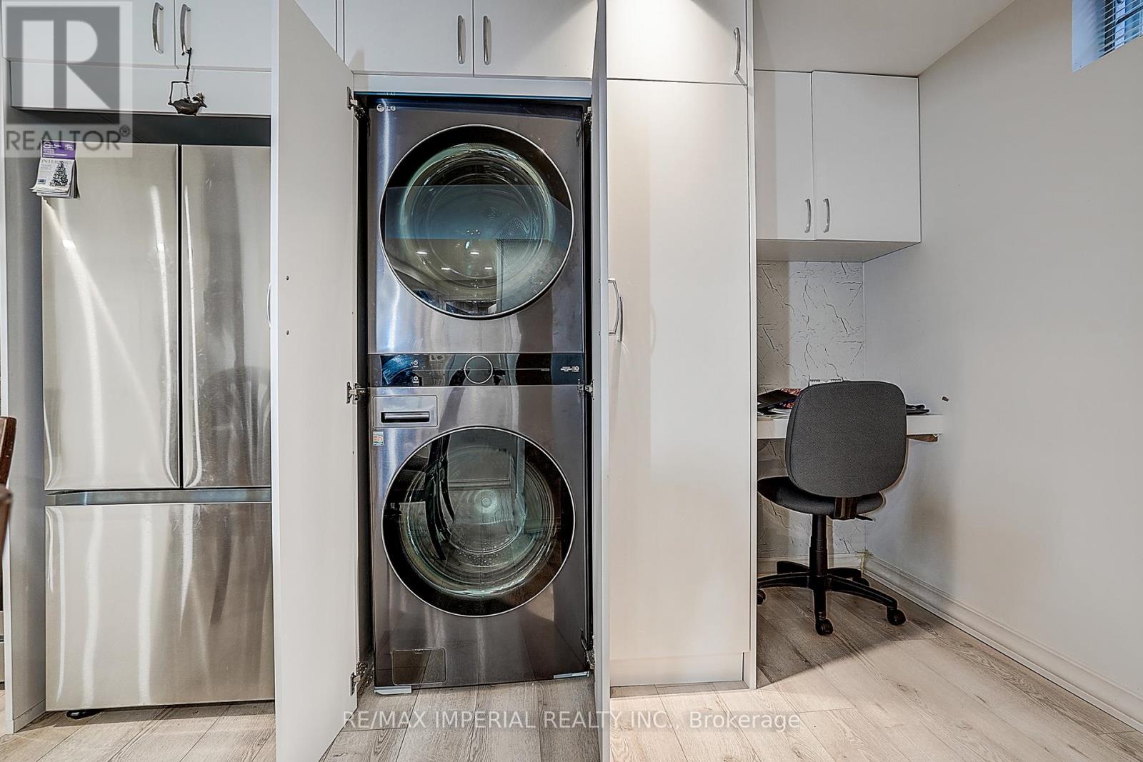 50 Kings Cross Avenue, Richmond Hill, Ontario  L4B 2S9 - Photo 34 - N12502408