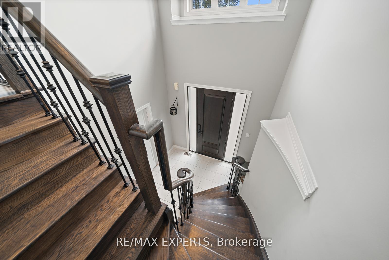 198 Moody Drive, Vaughan (Kleinburg), Ontario  L4H 3Z4 - Photo 19 - N12502434