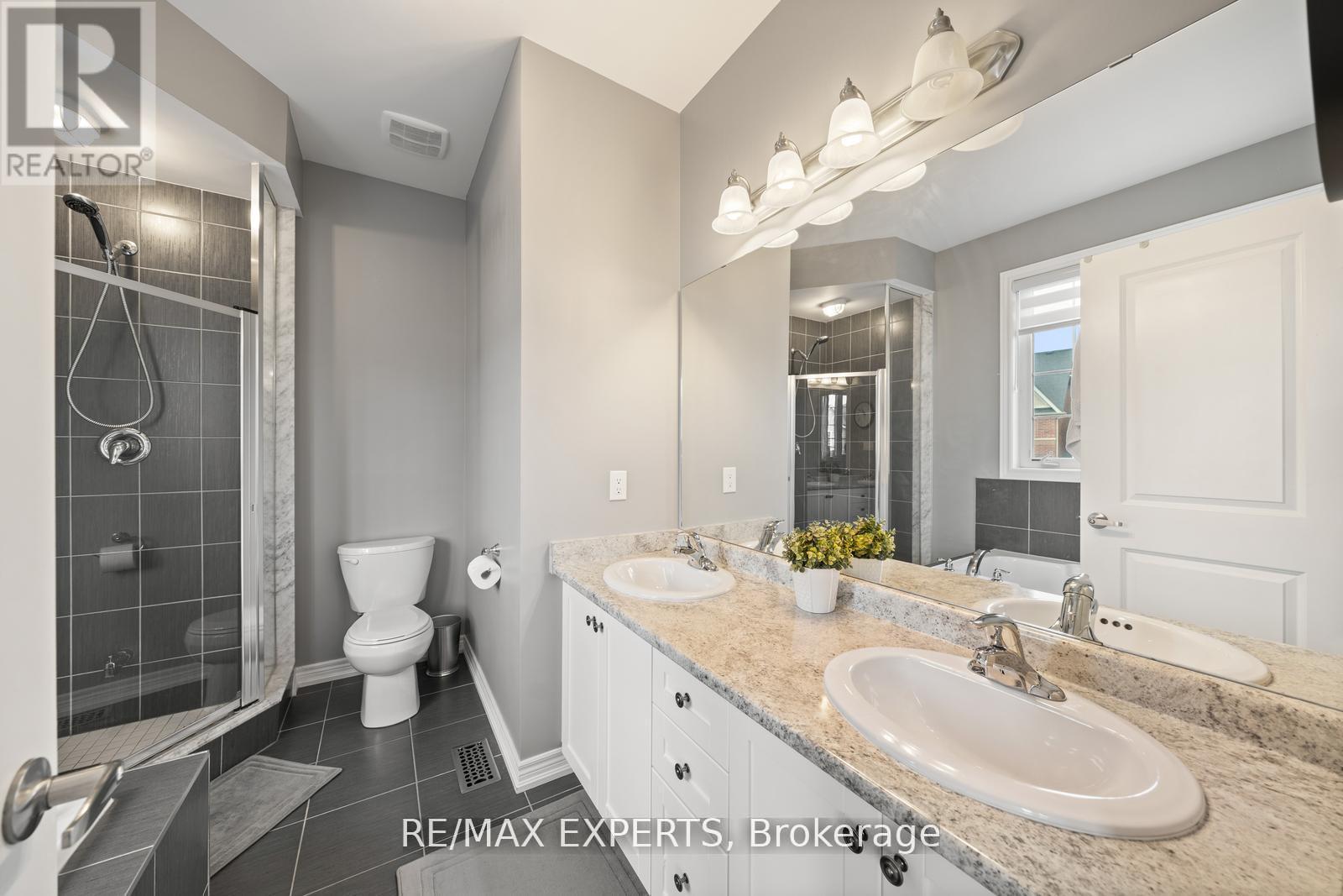 198 Moody Drive, Vaughan (Kleinburg), Ontario  L4H 3Z4 - Photo 23 - N12502434