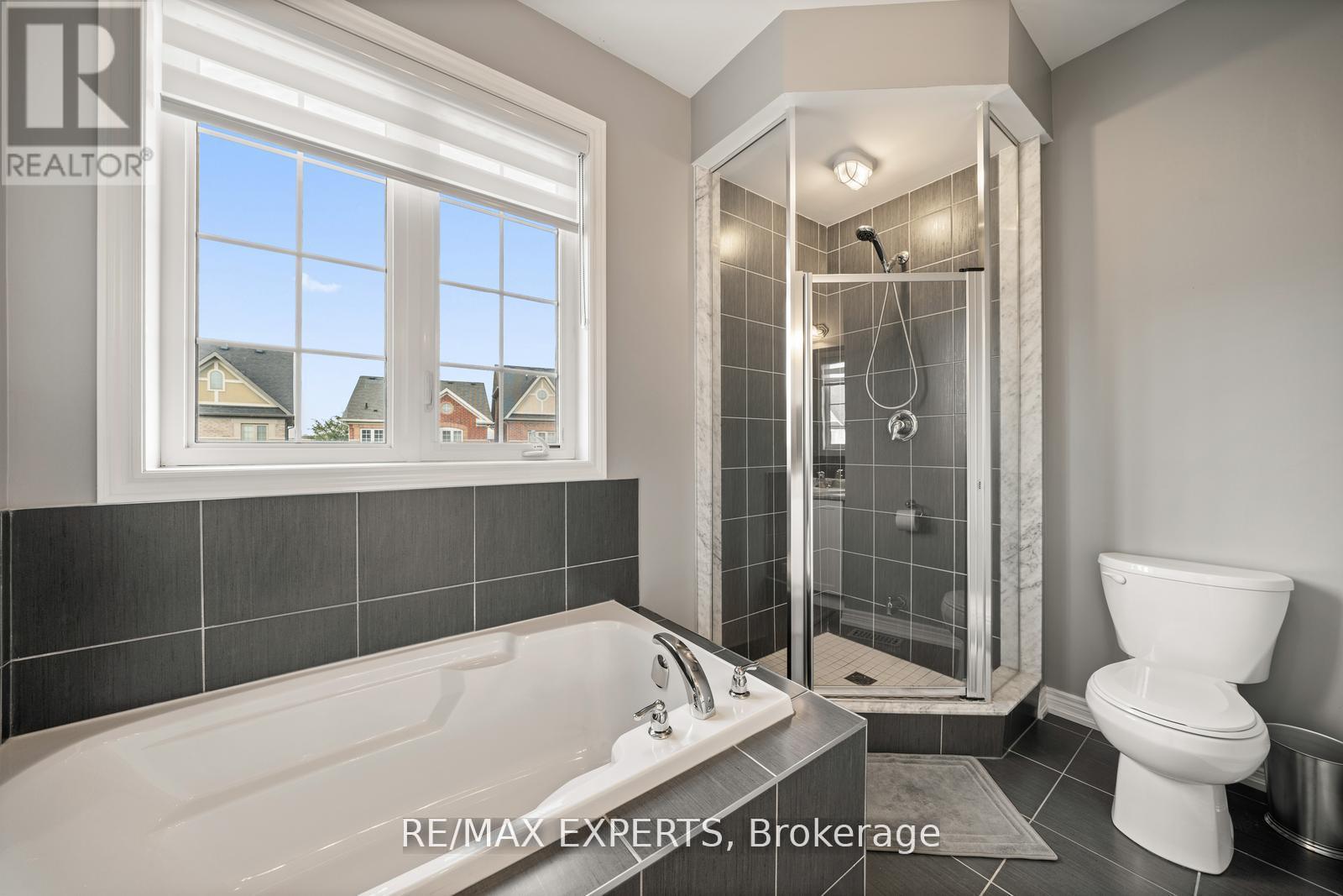 198 Moody Drive, Vaughan (Kleinburg), Ontario  L4H 3Z4 - Photo 24 - N12502434