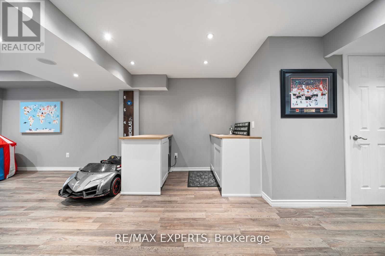 198 Moody Drive, Vaughan (Kleinburg), Ontario  L4H 3Z4 - Photo 31 - N12502434