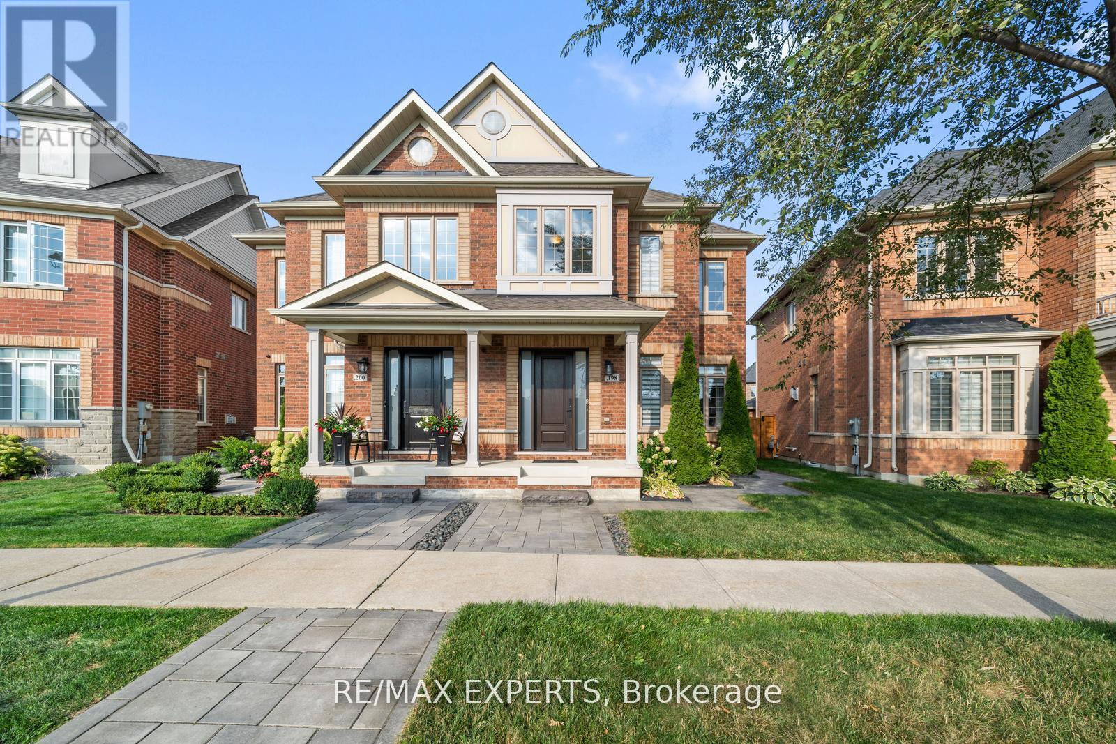 198 Moody Drive, Vaughan (Kleinburg), Ontario  L4H 3Z4 - Photo 5 - N12502434