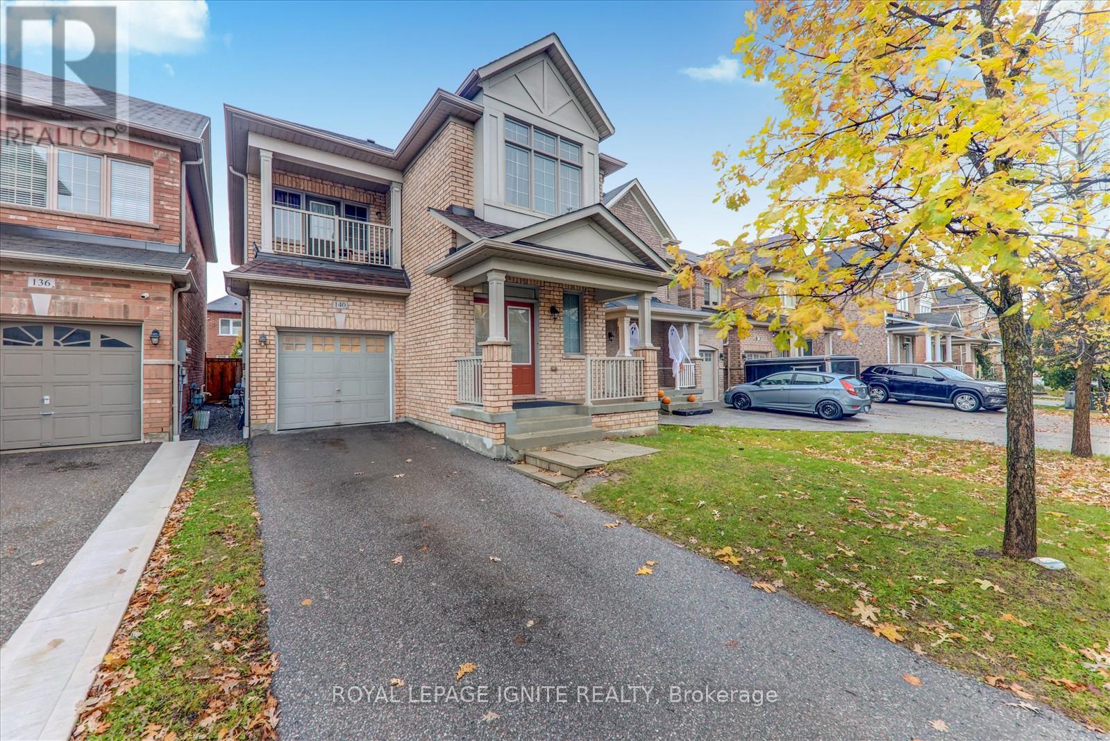 140 Durhamview Crescent, Whitchurch-Stouffville, Ontario  L4A 1S2 - Photo 2 - N12502440