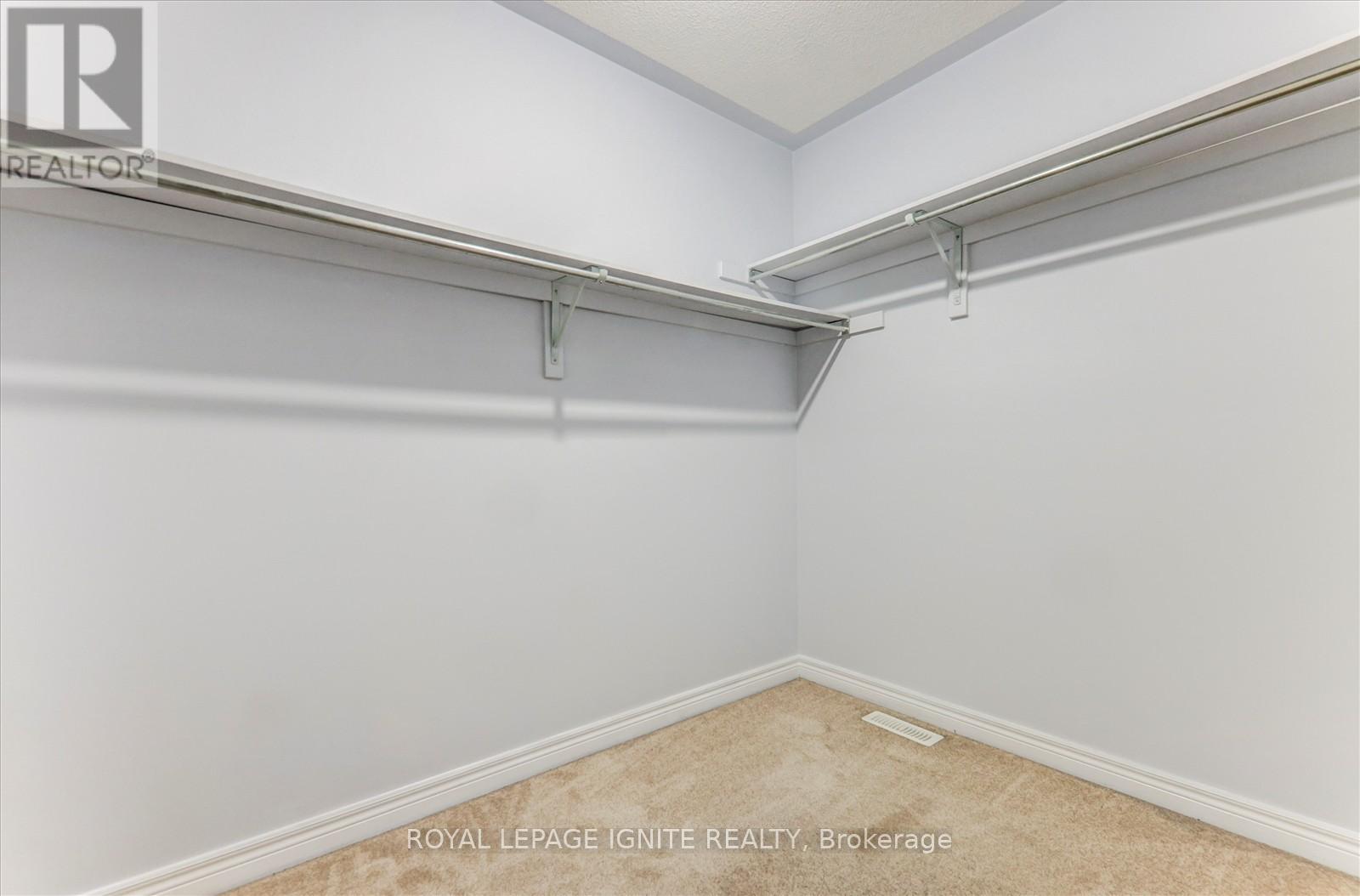 140 Durhamview Crescent, Whitchurch-Stouffville, Ontario  L4A 1S2 - Photo 23 - N12502440