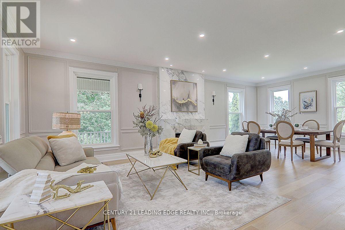 7 Maple View Lane, Whitchurch-Stouffville, Ontario  L4A 7X5 - Photo 8 - N12502484