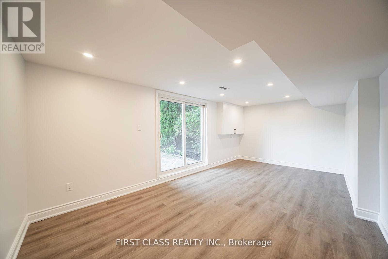 1148 Kingdale Road, Newmarket, Ontario  L3Y 4W1 - Photo 37 - N12502520