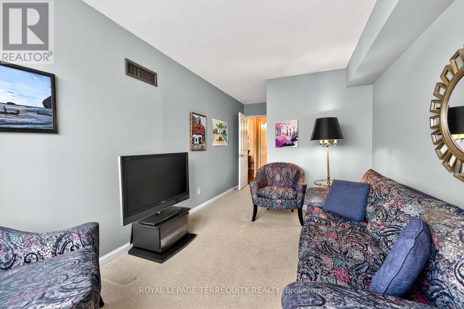 1402 - 110 Promenade Circle, Vaughan, Ontario  L4J 7W8 - Photo 37 - N12502542