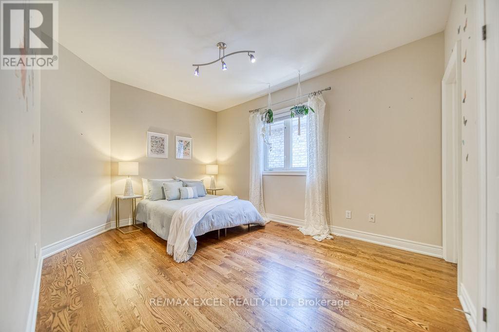 166 Townsgate Drive, Vaughan, Ontario L4J 8J5 - Photo 33 - N12502566