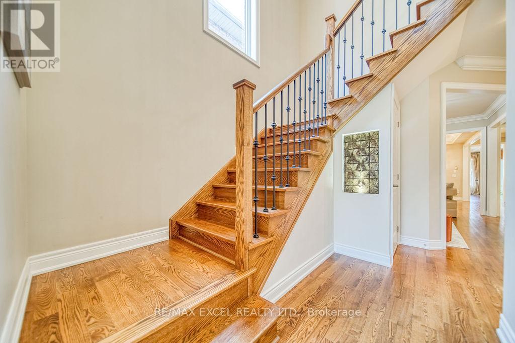 166 Townsgate Drive, Vaughan, Ontario L4J 8J5 - Photo 49 - N12502566