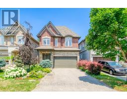 166 TOWNSGATE DRIVE, Vaughan, Ontario