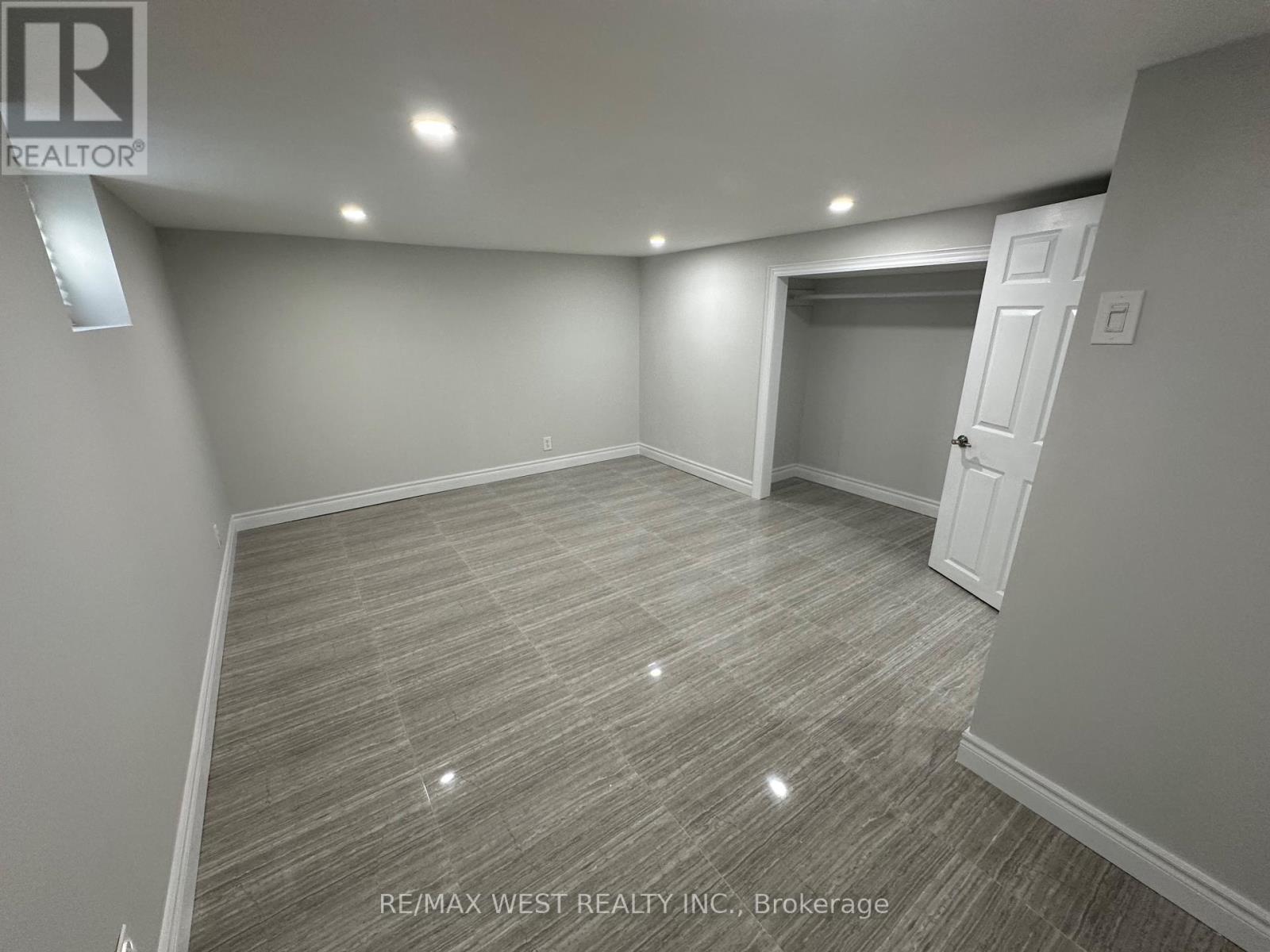 Lower - 437 Woodbridge Avenue, Vaughan, Ontario  L4L 2T3 - Photo 28 - N12502588