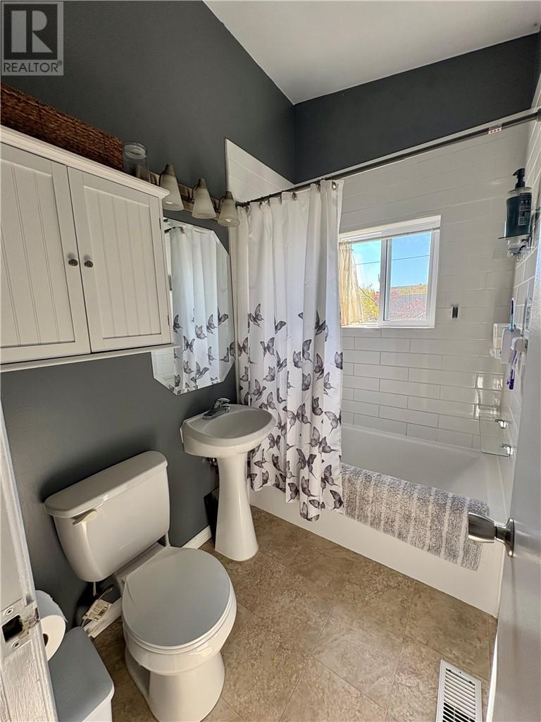 63 Elmhurst Court, Sudbury, Ontario  P3A 1A3 - Photo 18 - 2125469