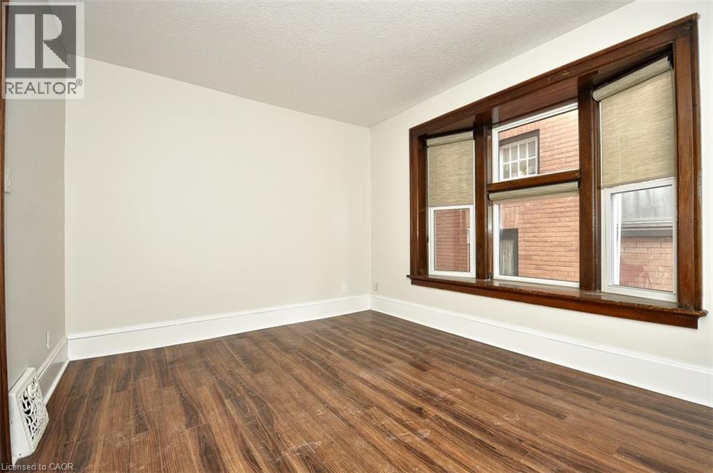 147 Benton Street Unit# 1, Kitchener, Ontario  N2G 3H7 - Photo 12 - 40785090