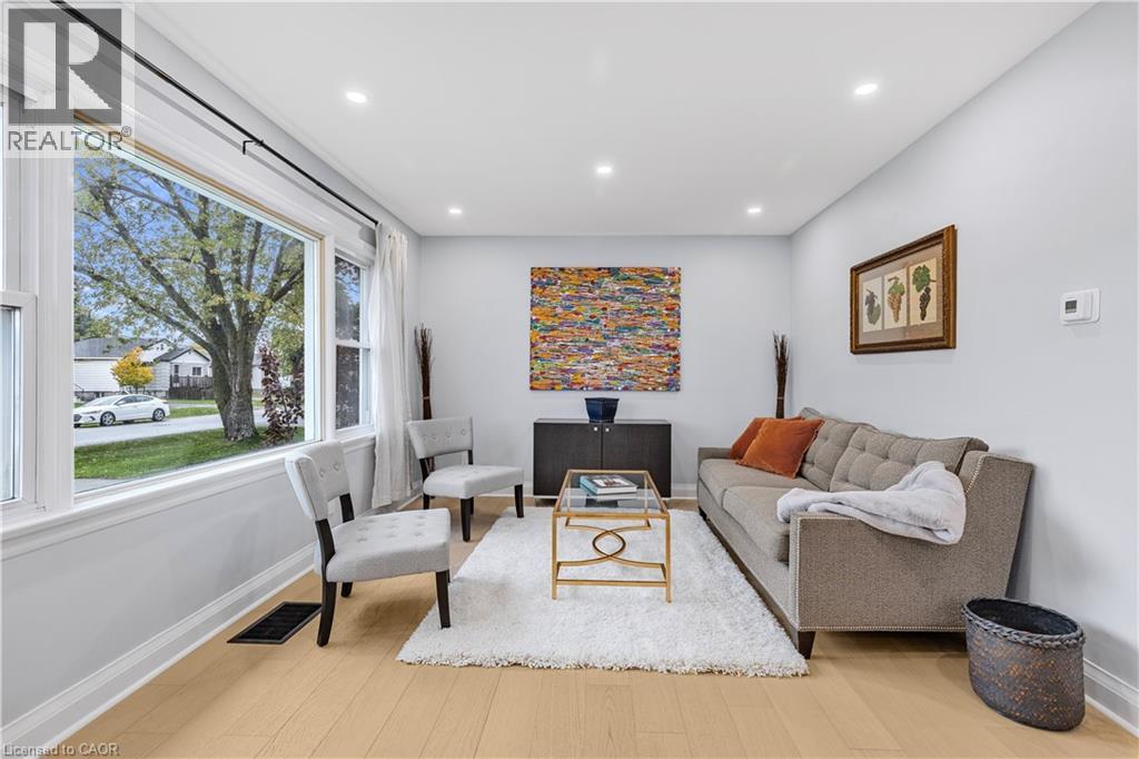 9 Admiral Road, St. Catharines, Ontario  L2P 1G4 - Photo 10 - 40785089