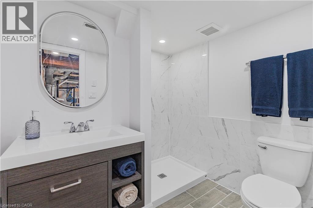 9 Admiral Road, St. Catharines, Ontario  L2P 1G4 - Photo 20 - 40785089