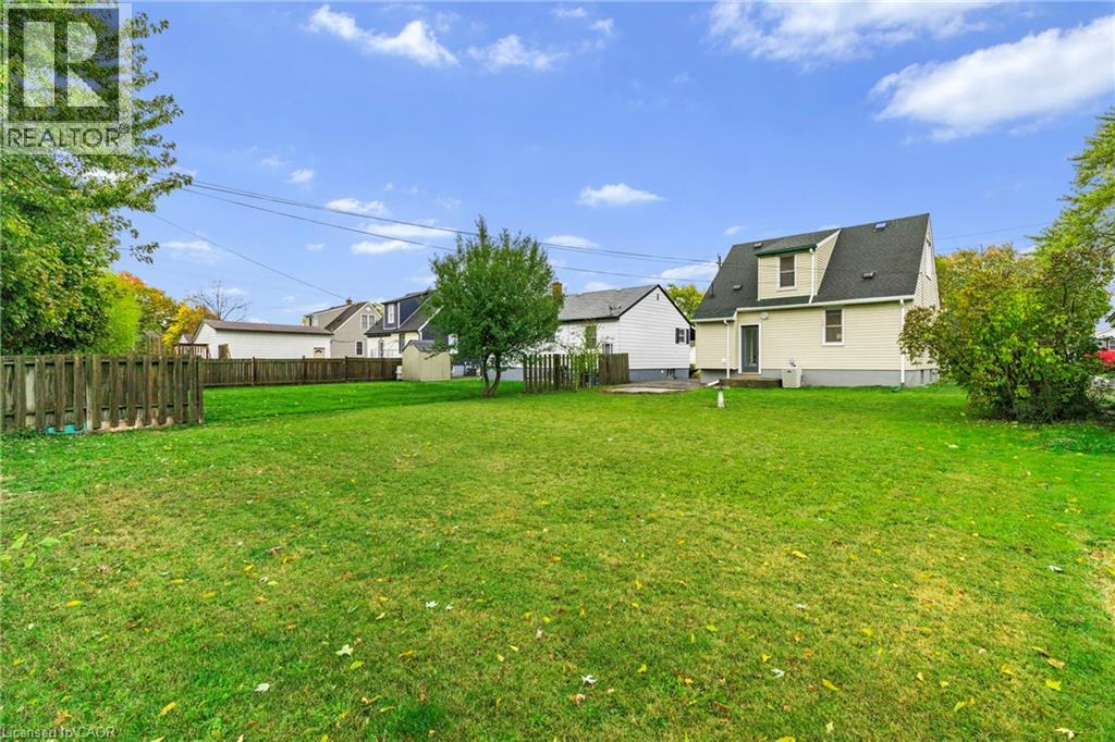 9 Admiral Road, St. Catharines, Ontario  L2P 1G4 - Photo 28 - 40785089