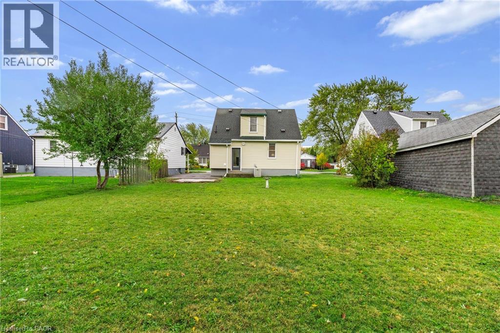 9 Admiral Road, St. Catharines, Ontario  L2P 1G4 - Photo 29 - 40785089