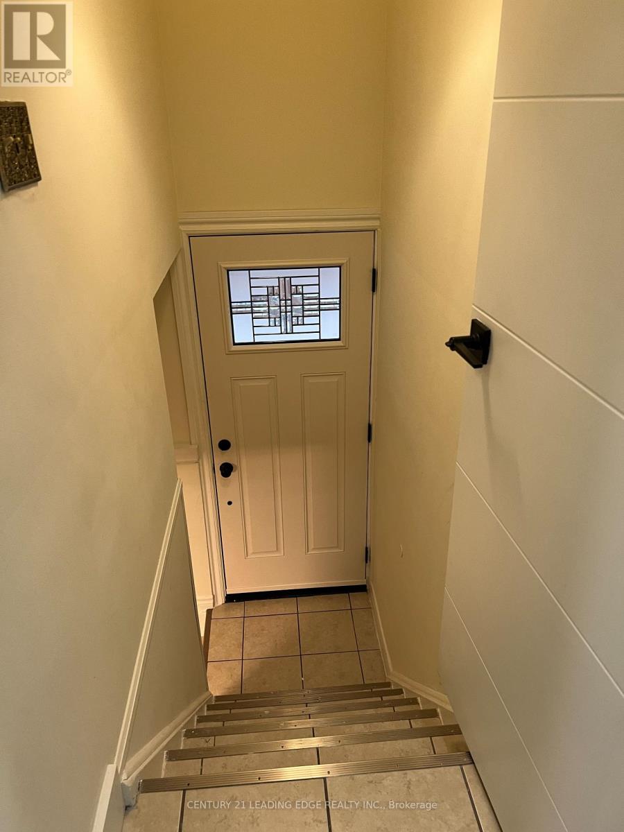 64 Lingarde Drive, Toronto, Ontario  M1R 1X9 - Photo 33 - E12502544