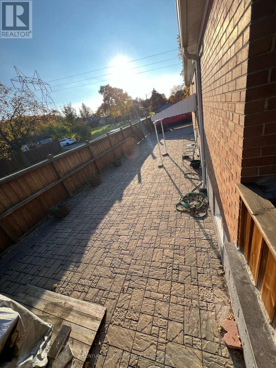 64 Lingarde Drive, Toronto, Ontario  M1R 1X9 - Photo 38 - E12502544