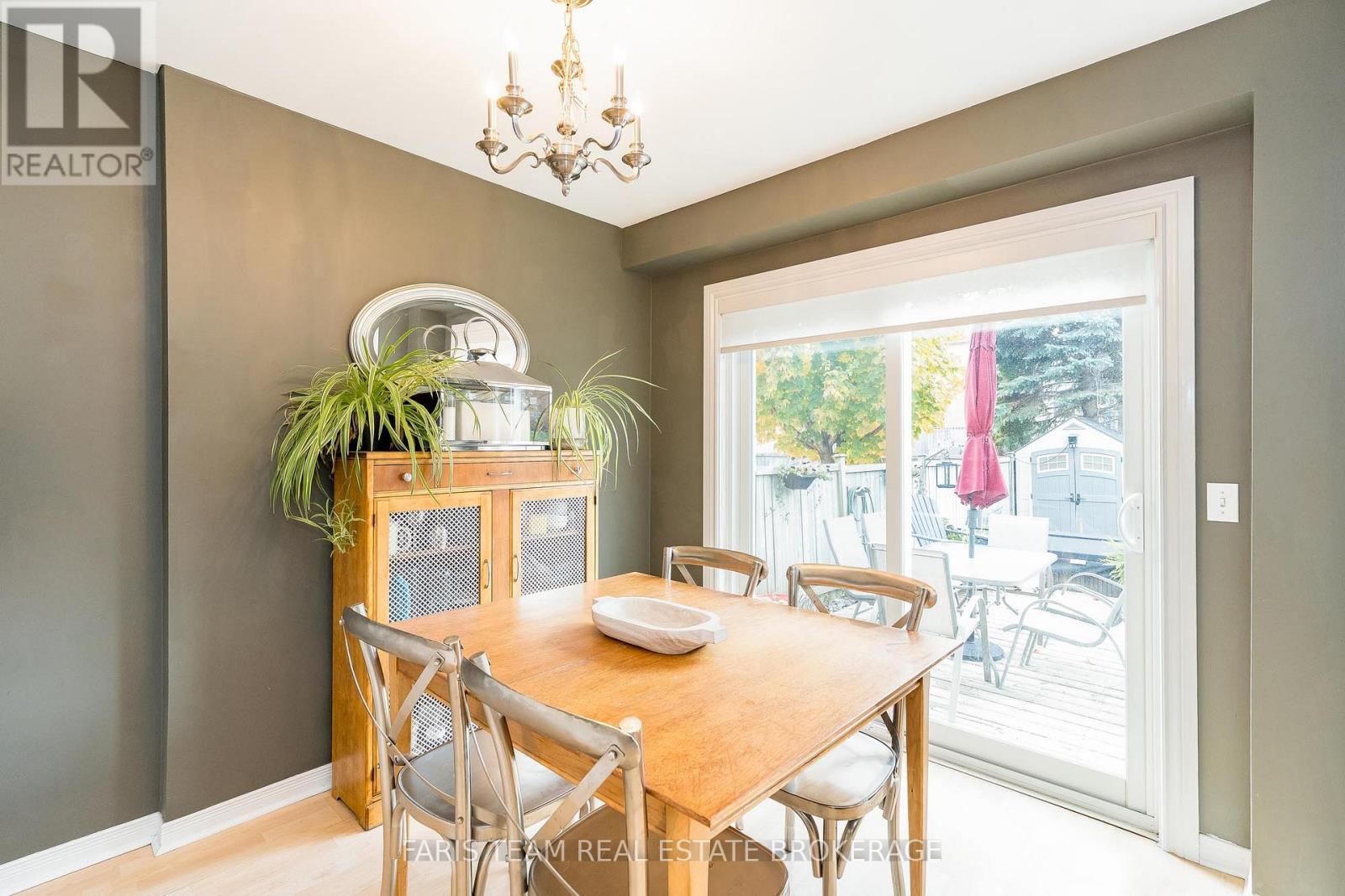 6 Julia Crescent, Orillia, Ontario  L3V 7Y9 - Photo 9 - S12502422