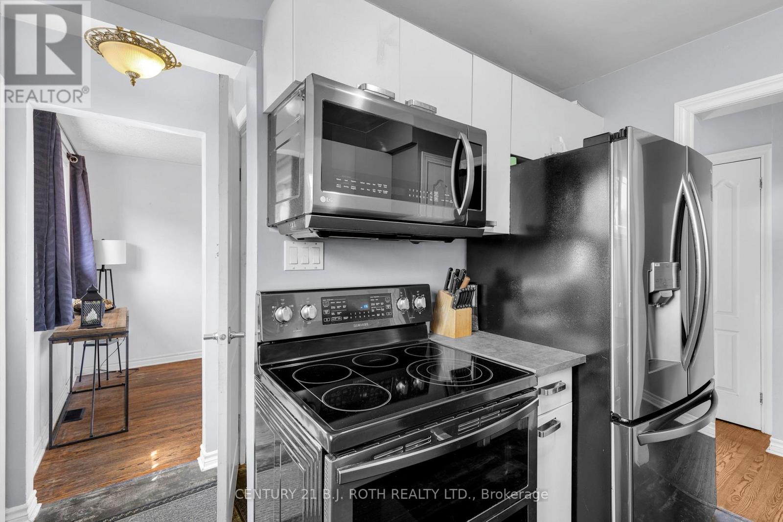 186 Dunedin Street, Orillia, Ontario  L3V 5T9 - Photo 11 - S12502568