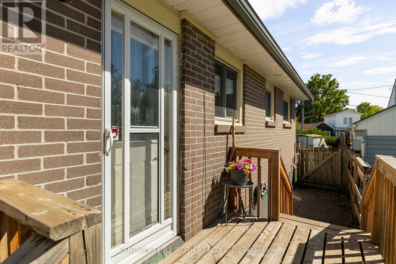 186 Dunedin Street, Orillia, Ontario  L3V 5T9 - Photo 33 - S12502568