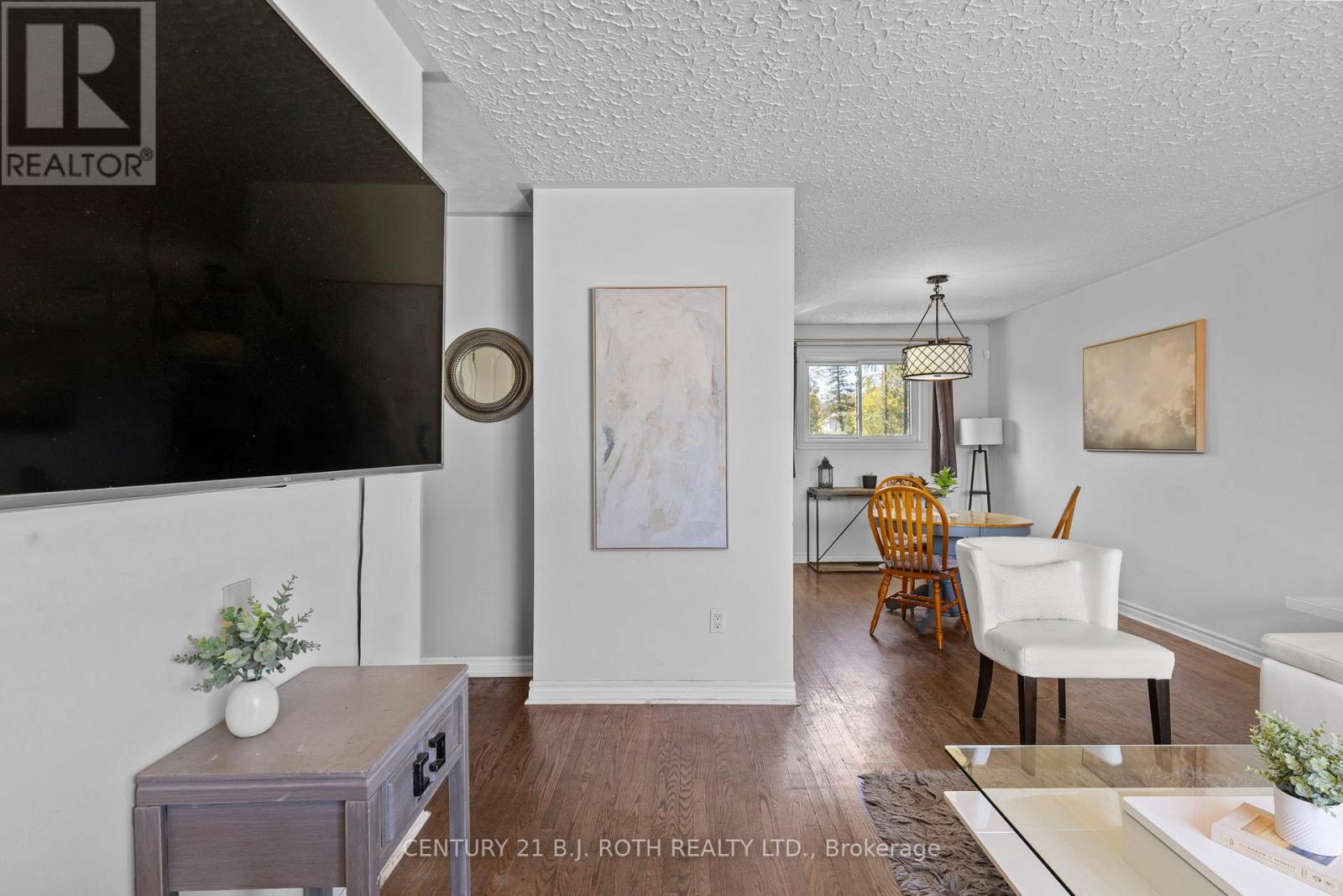 186 Dunedin Street, Orillia, Ontario  L3V 5T9 - Photo 7 - S12502568