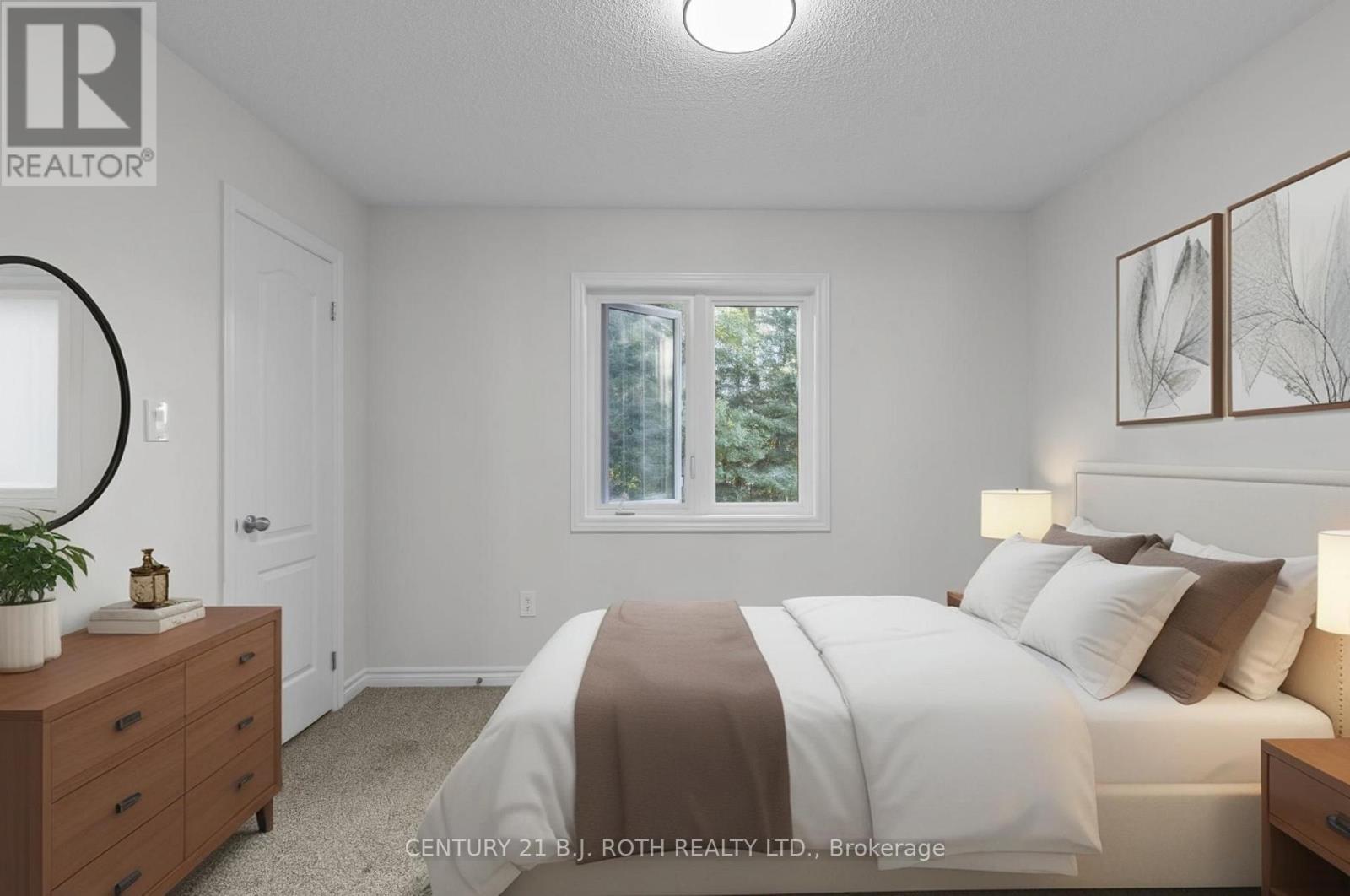 33 Arcadia Road, Wasaga Beach, Ontario  L9Z 3C7 - Photo 19 - S12502584