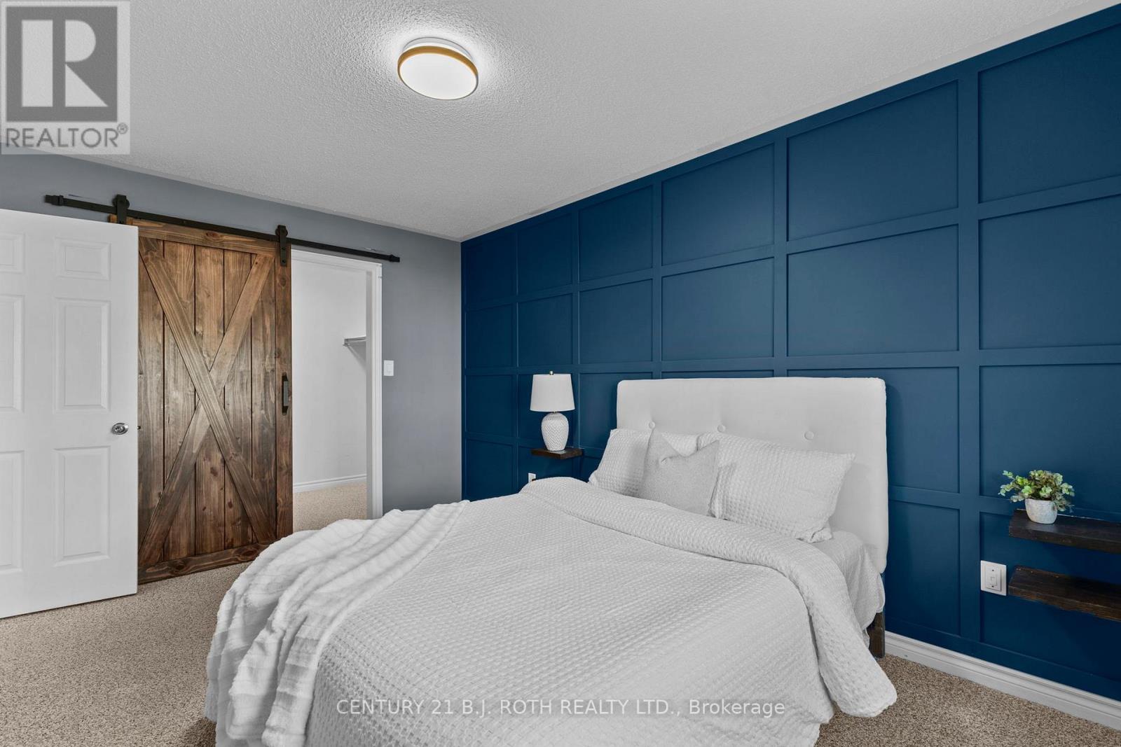 33 Arcadia Road, Wasaga Beach, Ontario  L9Z 3C7 - Photo 21 - S12502584