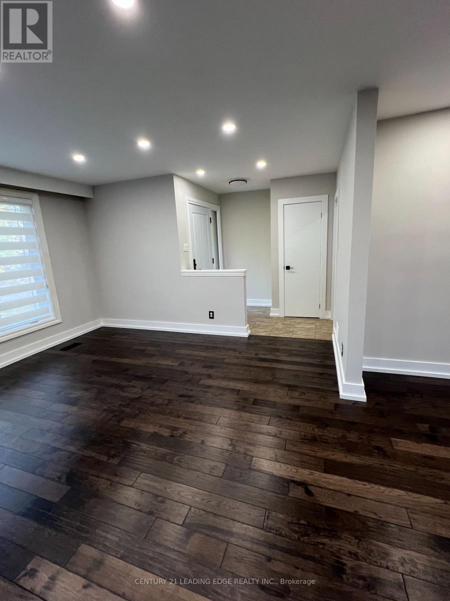 64 Lingarde Drive, Toronto, Ontario  M1R 1X9 - Photo 10 - E12502544