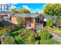 4 TESKEY COURT, collingwood, Ontario