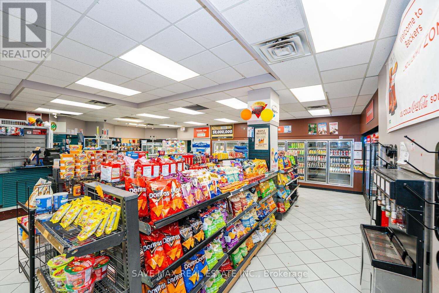 8 - 9505 Keele Street, Vaughan, Ontario  L6A 1L9 - Photo 15 - N12484638