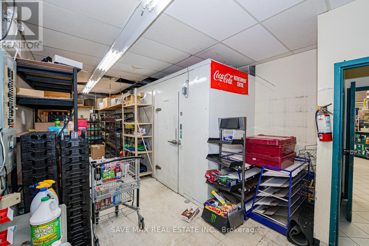 8 - 9505 Keele Street, Vaughan, Ontario  L6A 1L9 - Photo 22 - N12484638