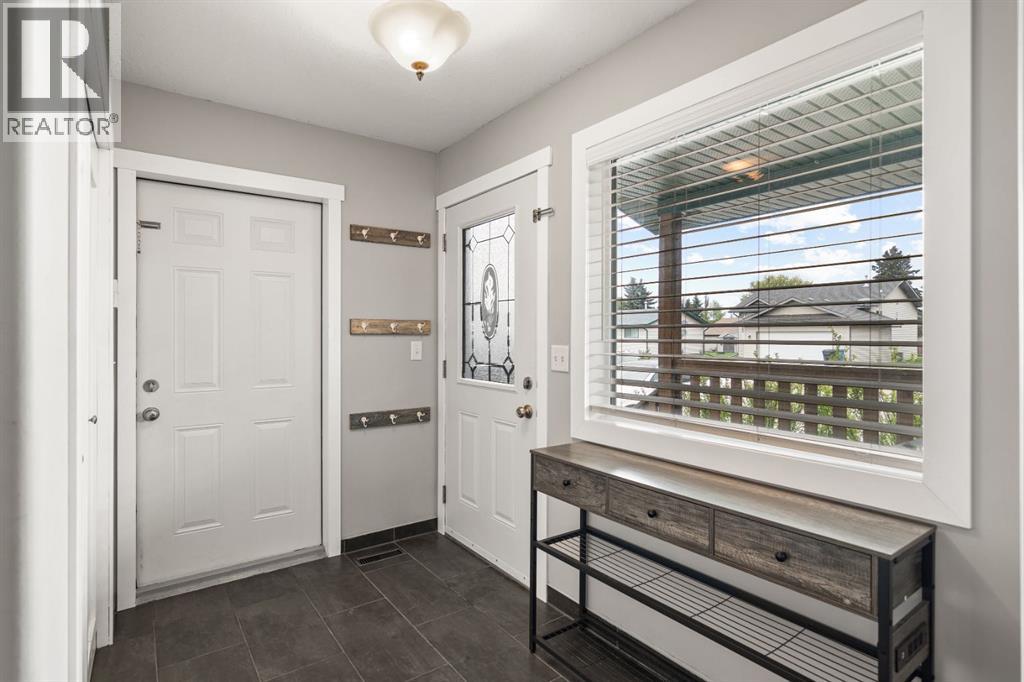 5215 55 Avenue, Eckville, Alberta  T0M 0X0 - Photo 13 - A2255373