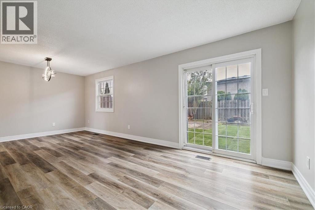 61 Adis Avenue, Hamilton, Ontario  L9C 6T9 - Photo 17 - 40762796