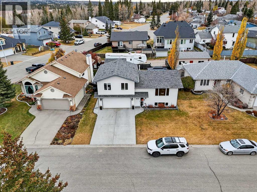 225 10 Avenue Ne, Sundre, Alberta  T0M 1X0 - Photo 4 - A2267294