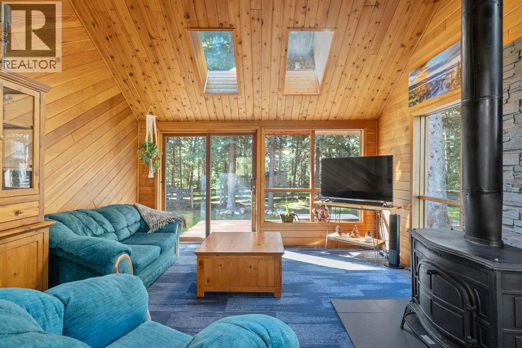 9 Ghost Road, Benchlands, Alberta  T4C 1N0 - Photo 9 - A2248732