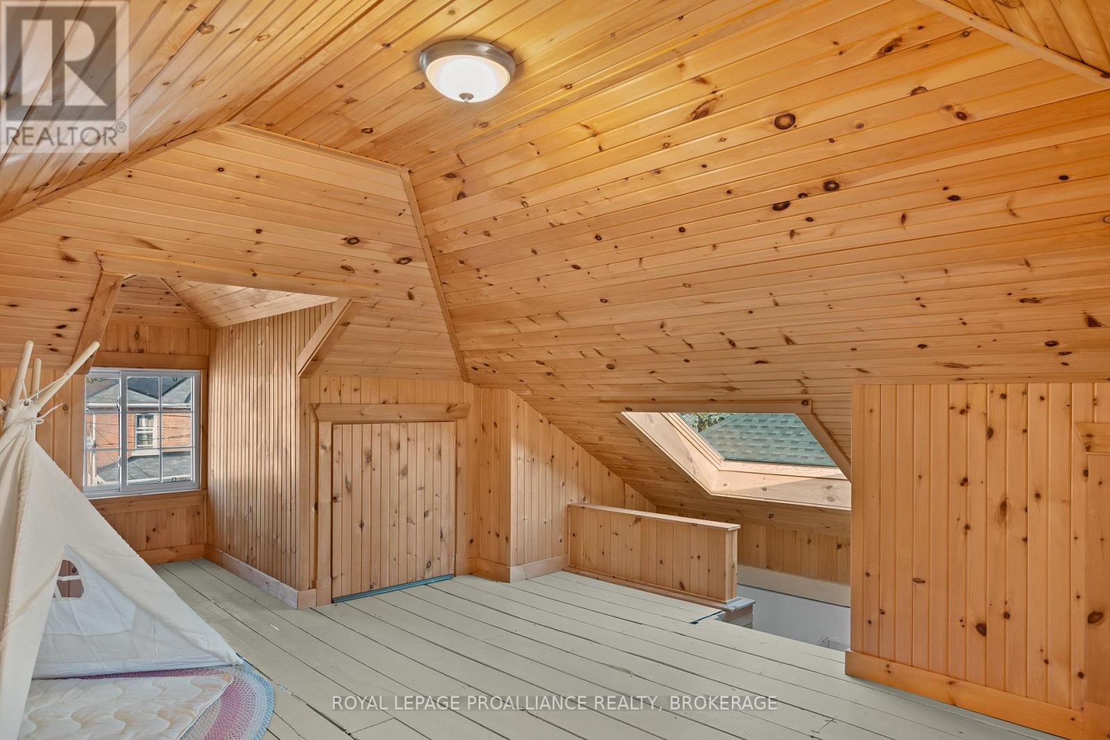 195 Church Street, Brockville, Ontario  K6V 3Y4 - Photo 37 - X12502762