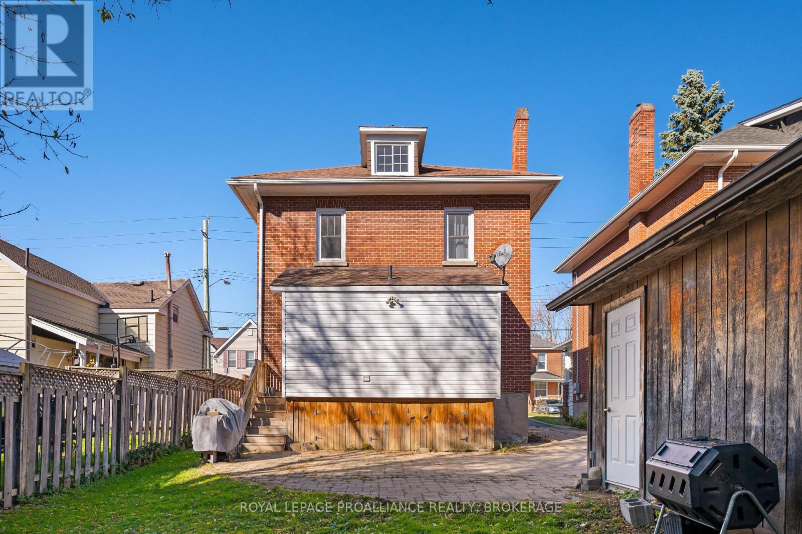 195 Church Street, Brockville, Ontario  K6V 3Y4 - Photo 5 - X12502762