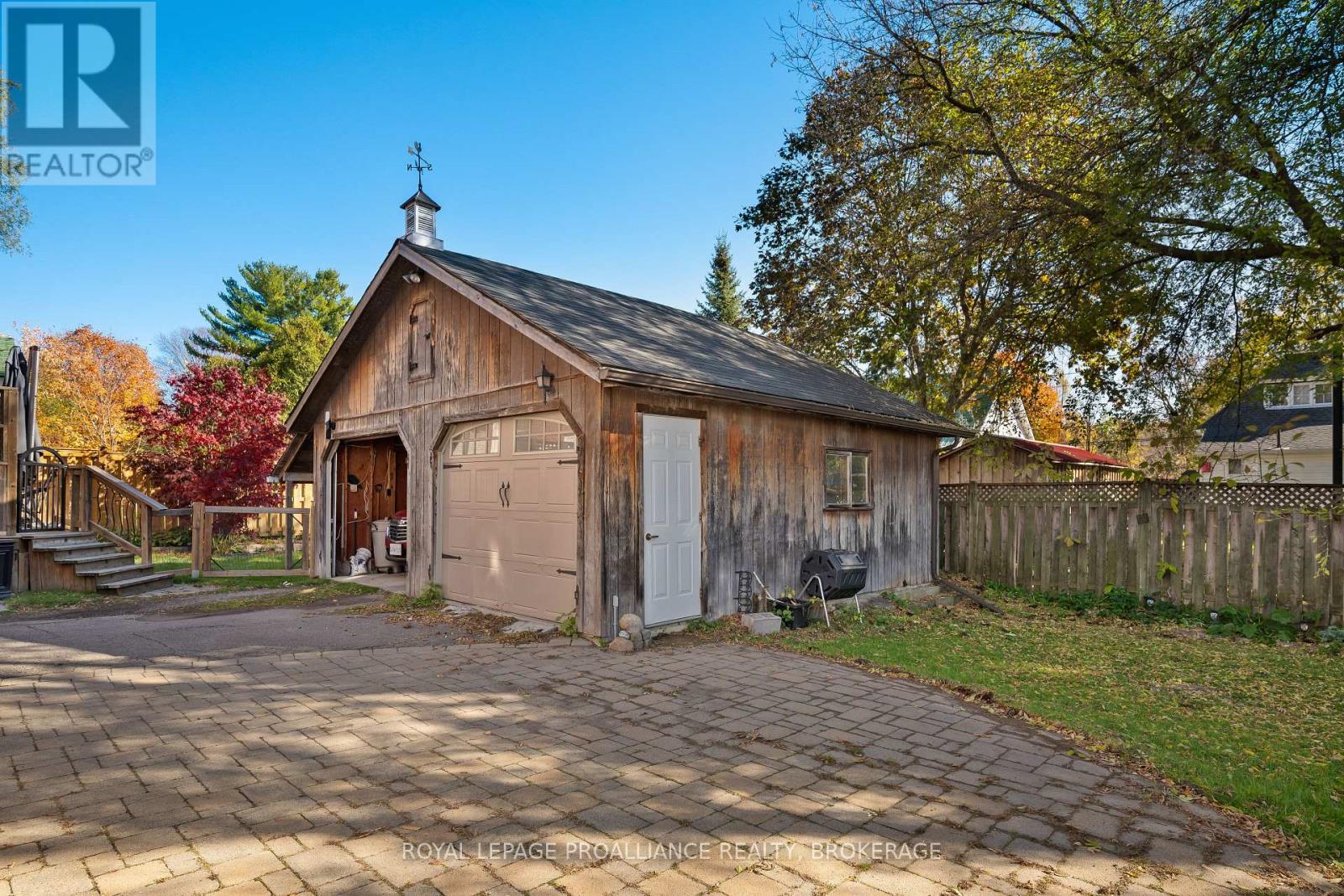 195 Church Street, Brockville, Ontario  K6V 3Y4 - Photo 6 - X12502762