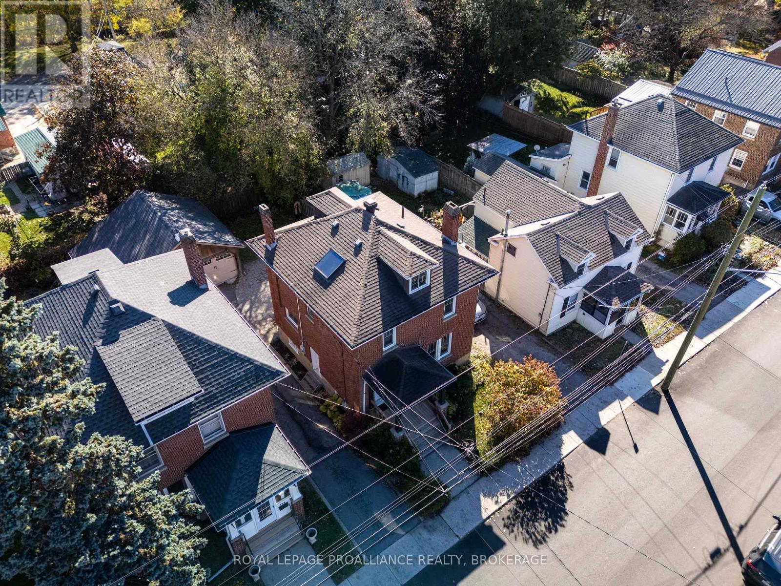 195 Church Street, Brockville, Ontario  K6V 3Y4 - Photo 7 - X12502762