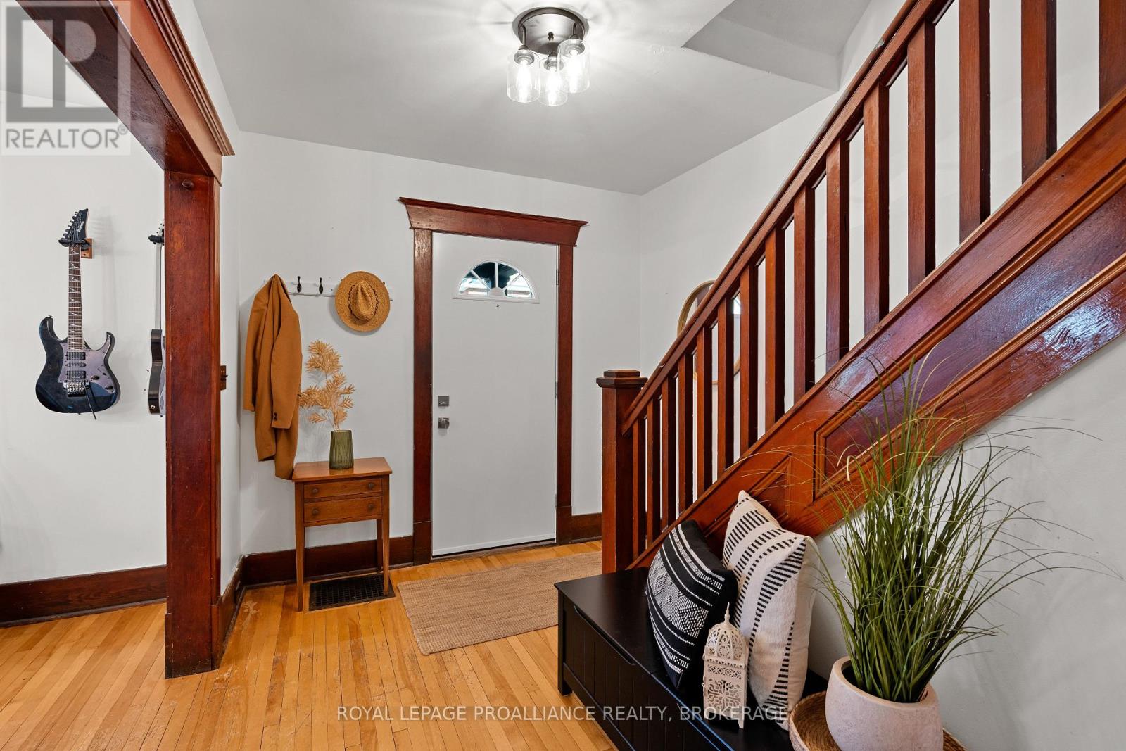 195 Church Street, Brockville, Ontario  K6V 3Y4 - Photo 8 - X12502762