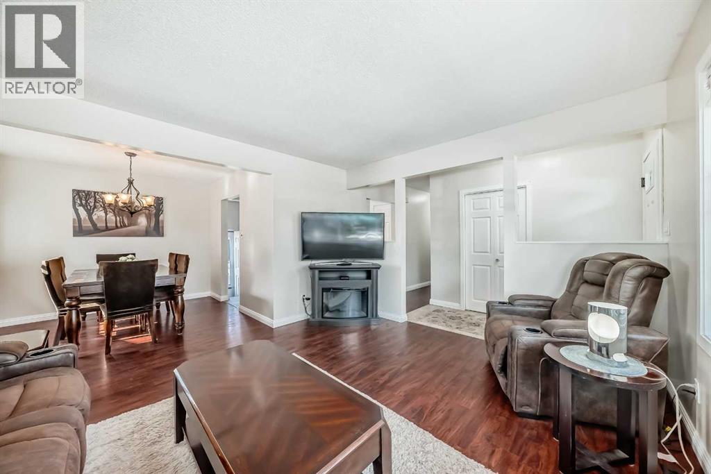 727 Macleay Road Ne, Calgary, Alberta t2e 6c6 - Photo 7 - A2258210