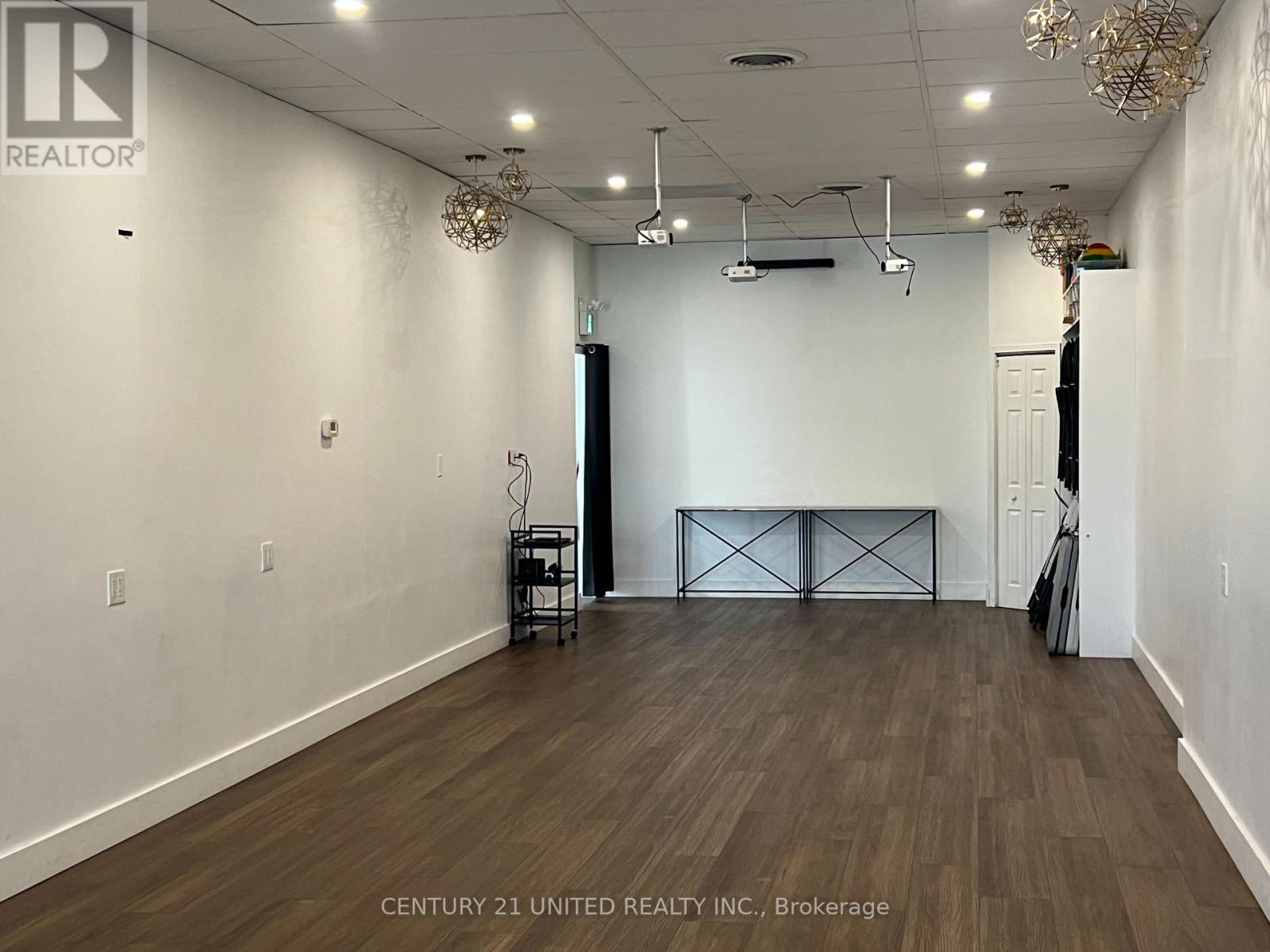 16 - 861 Chemong Road, Peterborough (Northcrest Ward 5), Ontario  K9H 5Z5 - Photo 3 - X12502666