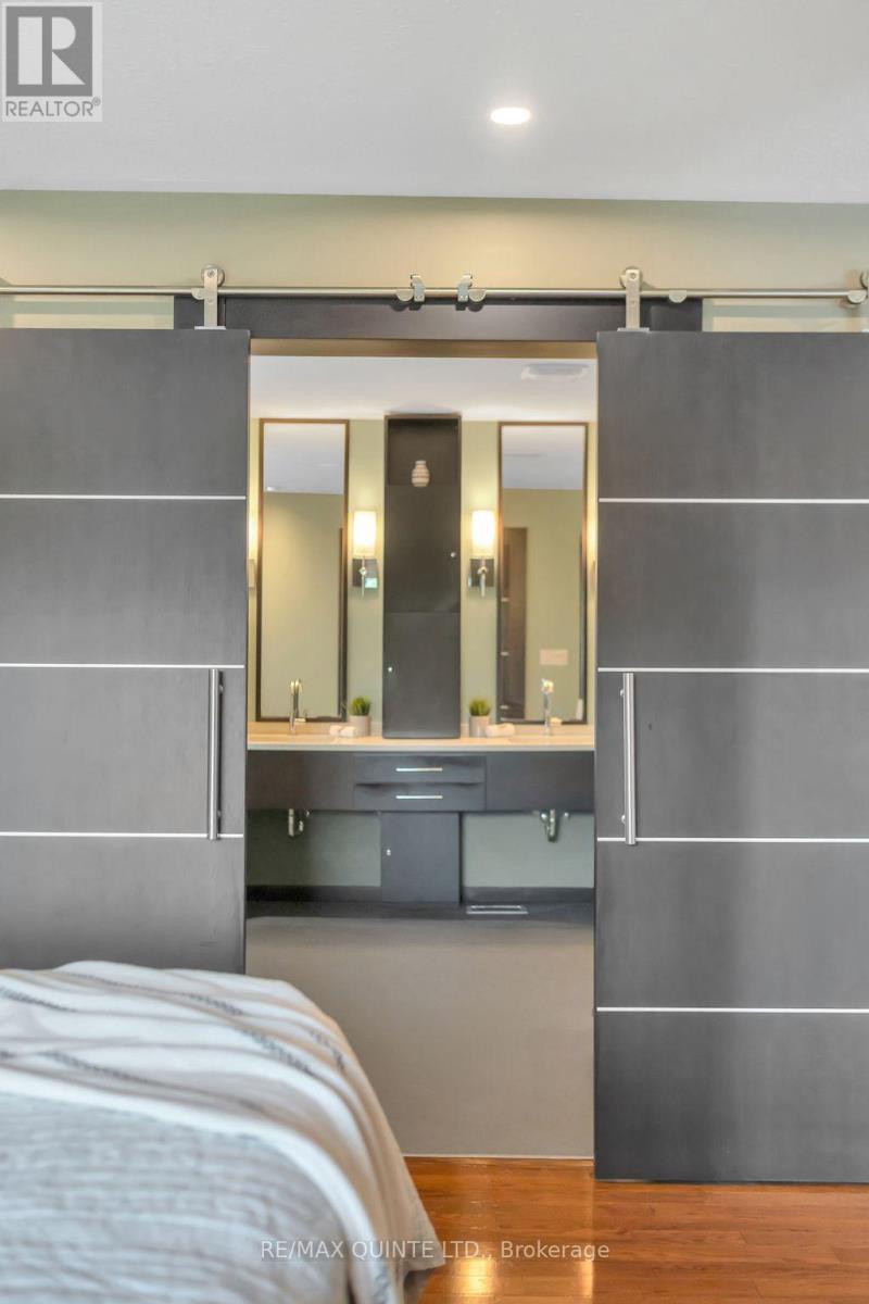 100 Bay Breeze Street, Prince Edward County (Ameliasburg Ward), Ontario  K8N 4Z7 - Photo 24 - X12502676